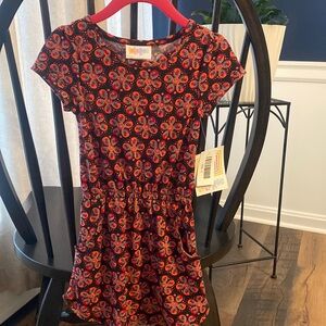 Children’s size 2 LulaRoe Mae dress